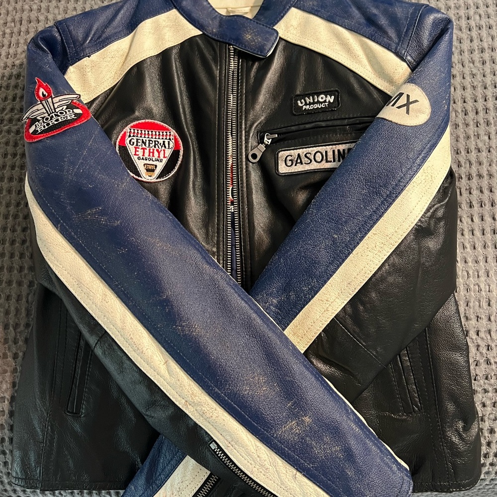Never been worn Wilson’s ladies-leather riding jacket
